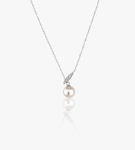 #color_white gold