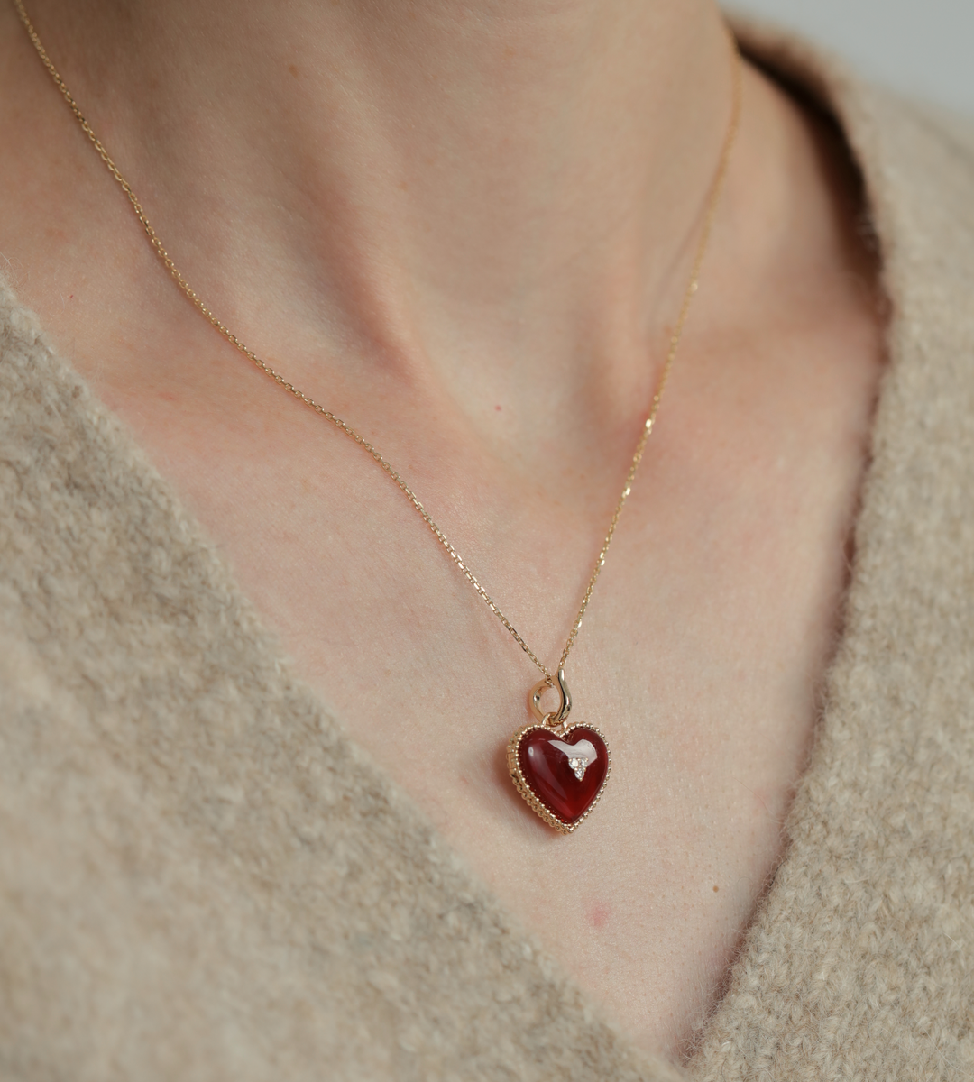 #pendant material_Red Agate
&&#chain_plain chain