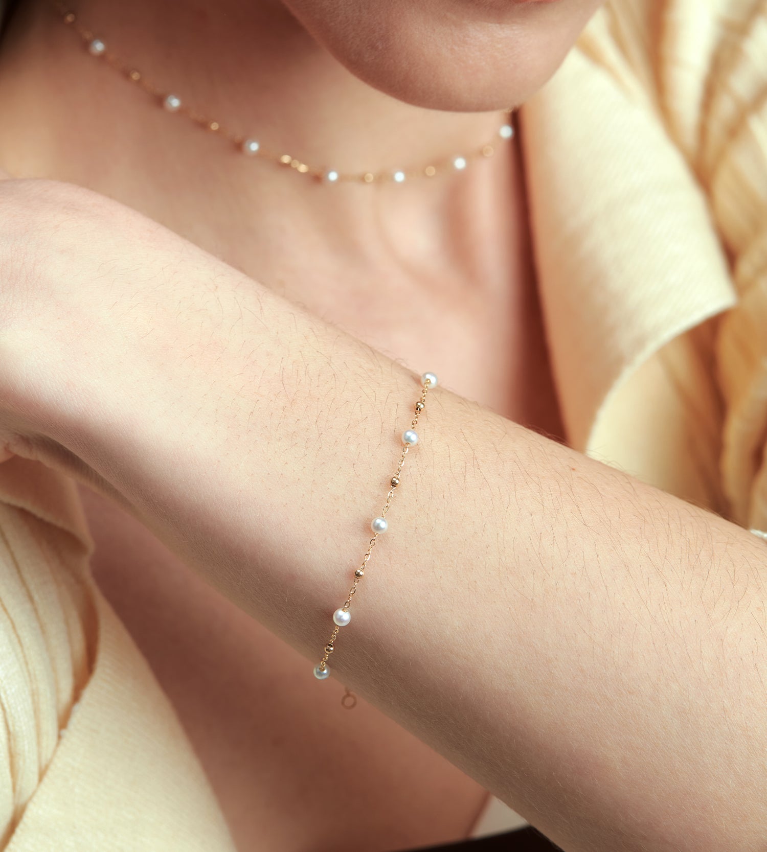 Dainty Dewlight