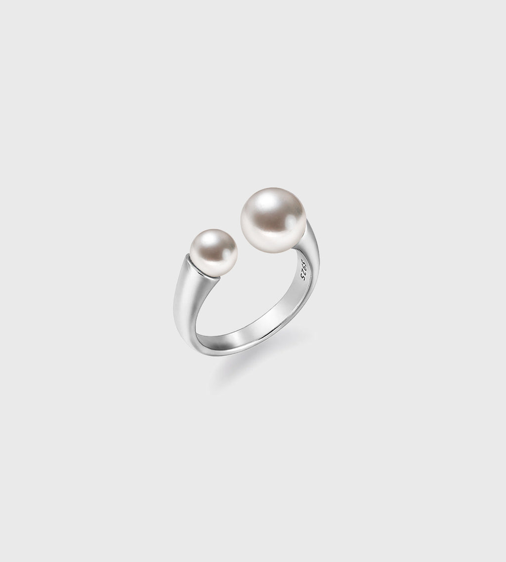 5-8mm Aurora Pearl Ring Luxury pearl ring with silver by Gingiberi