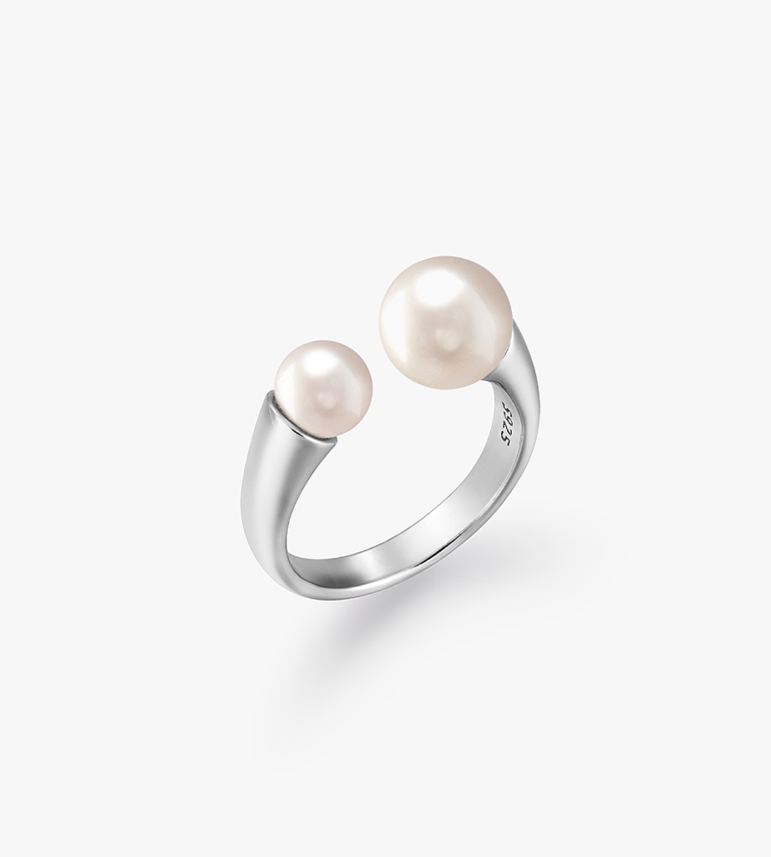 5-8mm Aurora Pearl Ring Luxury pearl ring with silver by Gingiberi